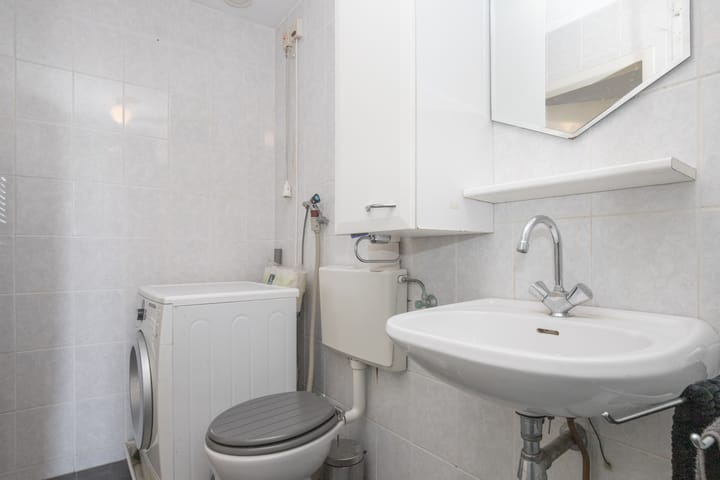 Foto 14 van Voorstraat 42-A