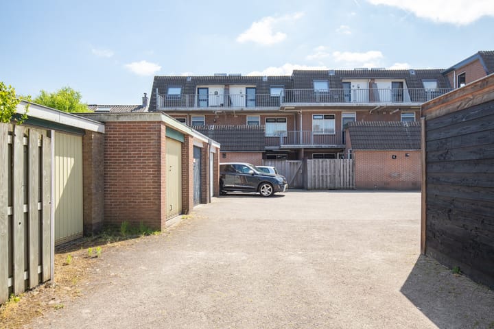 Foto 20 van Voorstraat 42-A