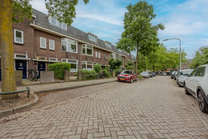 Photo 39 of Jozef Israëlsstraat 87
