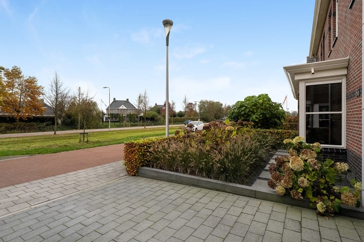 Photo 2 of Moonenlaan 66