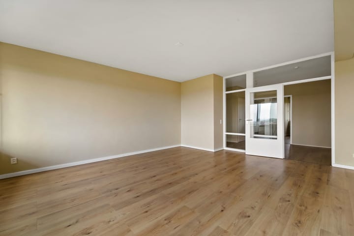 Foto 12 van Thomas Jeffersonlaan 661