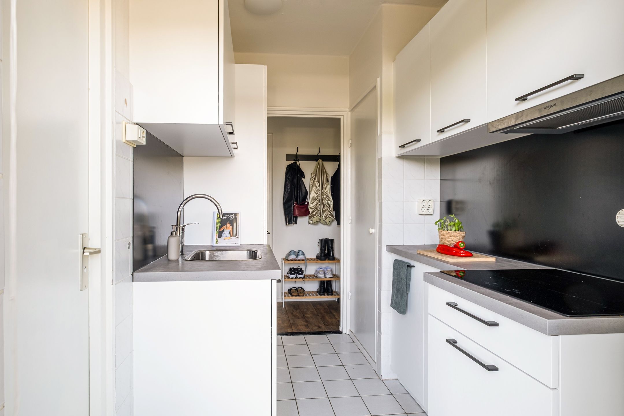 Photo 3 of Christiaan Huygenslaan 24-II