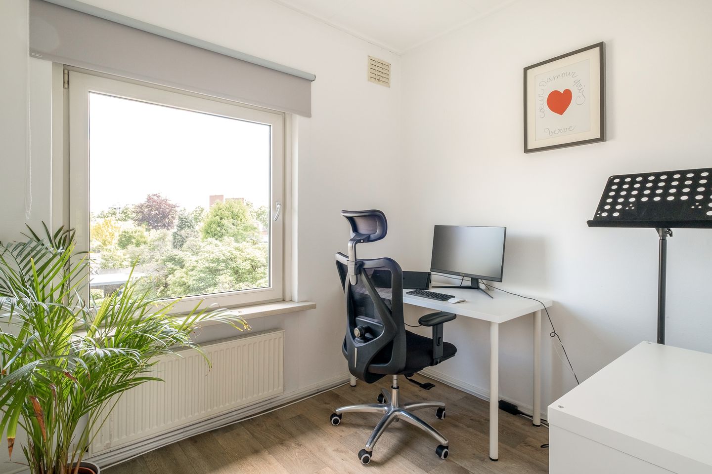 Photo 14 of Christiaan Huygenslaan 24-II