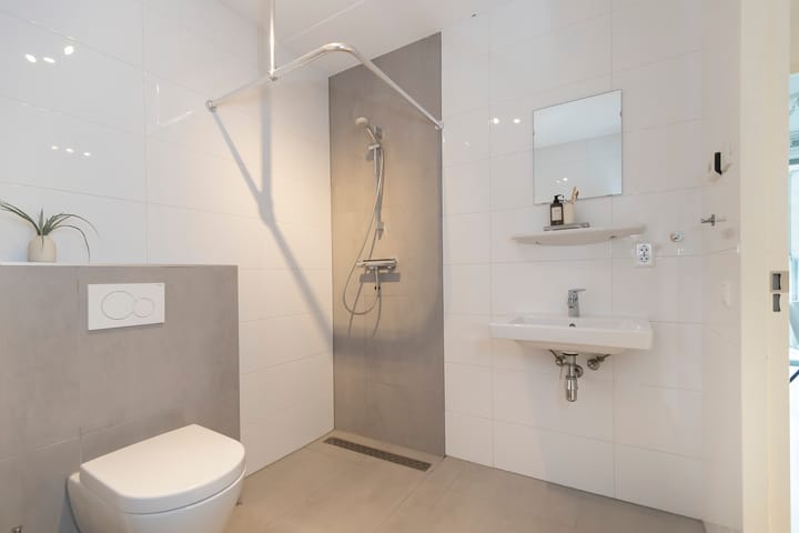 Foto 17 van Houthavenkade 24