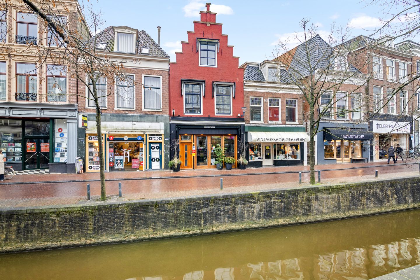 Foto 1 van Voorstreek 12-A