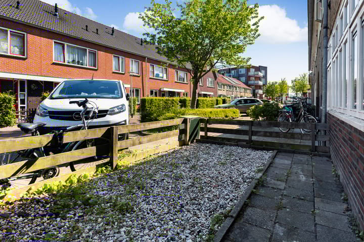 Photo 14 of Willem Loréstraat 118