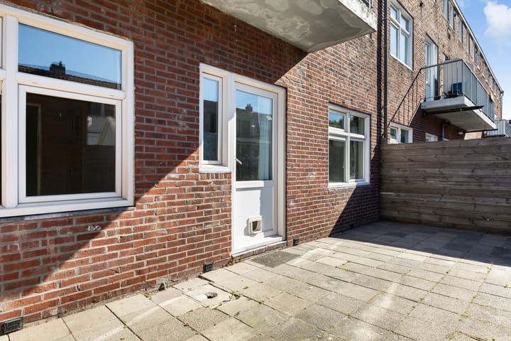 Photo 22 of Willem Loréstraat 118