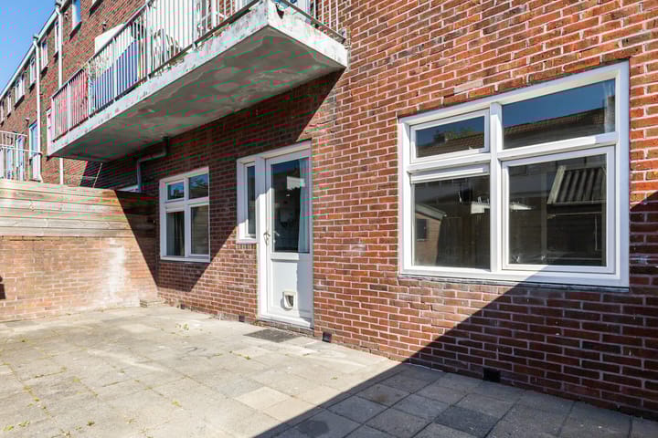 Photo 28 of Willem Loréstraat 118