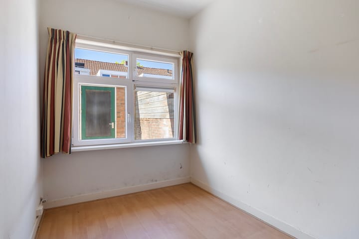 Photo 33 of Willem Loréstraat 118