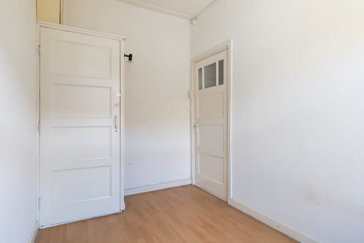 Photo 34 of Willem Loréstraat 118