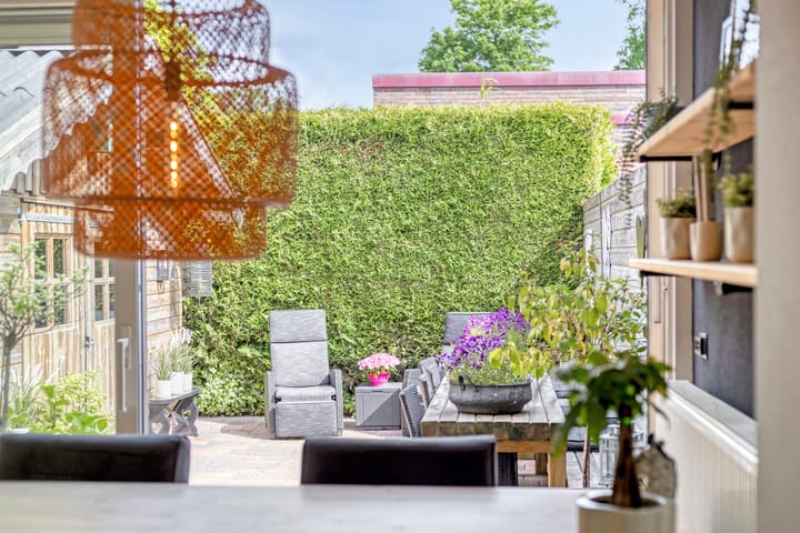 Foto 15 van Reddingiusweg 79