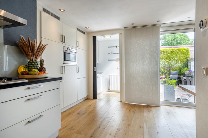 Foto 21 van Reddingiusweg 79