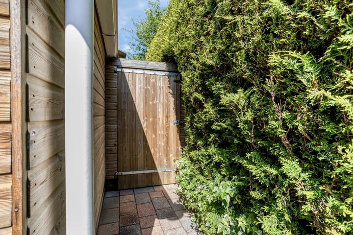 Foto 44 van Reddingiusweg 79