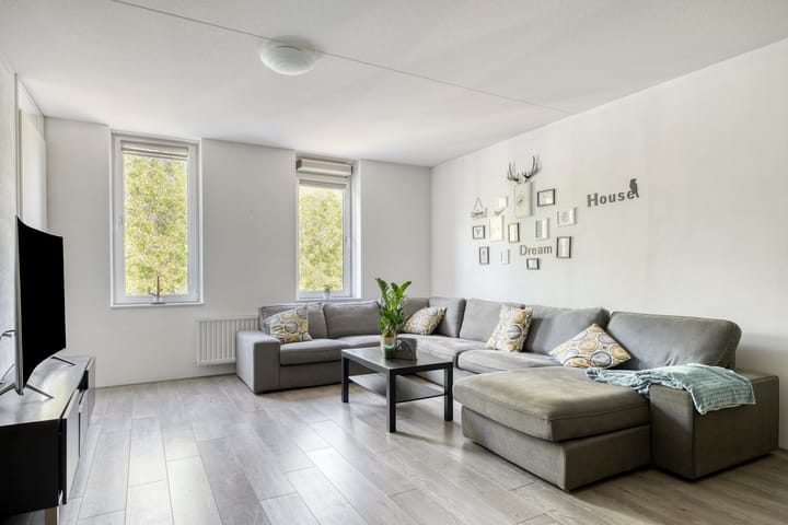 Foto 4 van Hoofdweg 852-H