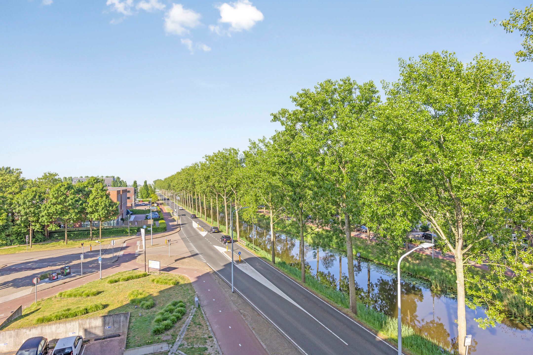 Foto 15 van Hoofdweg 852-H