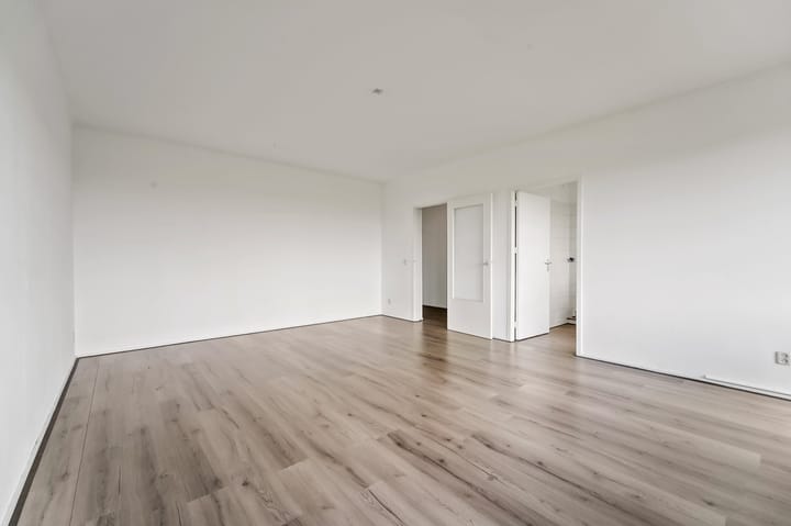 Foto 12 van Thomas Jeffersonlaan 561