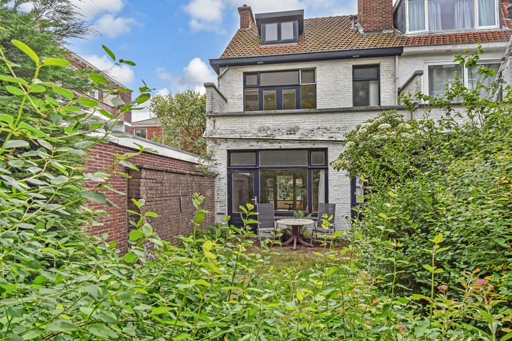 Foto 5 van Riënzistraat 9