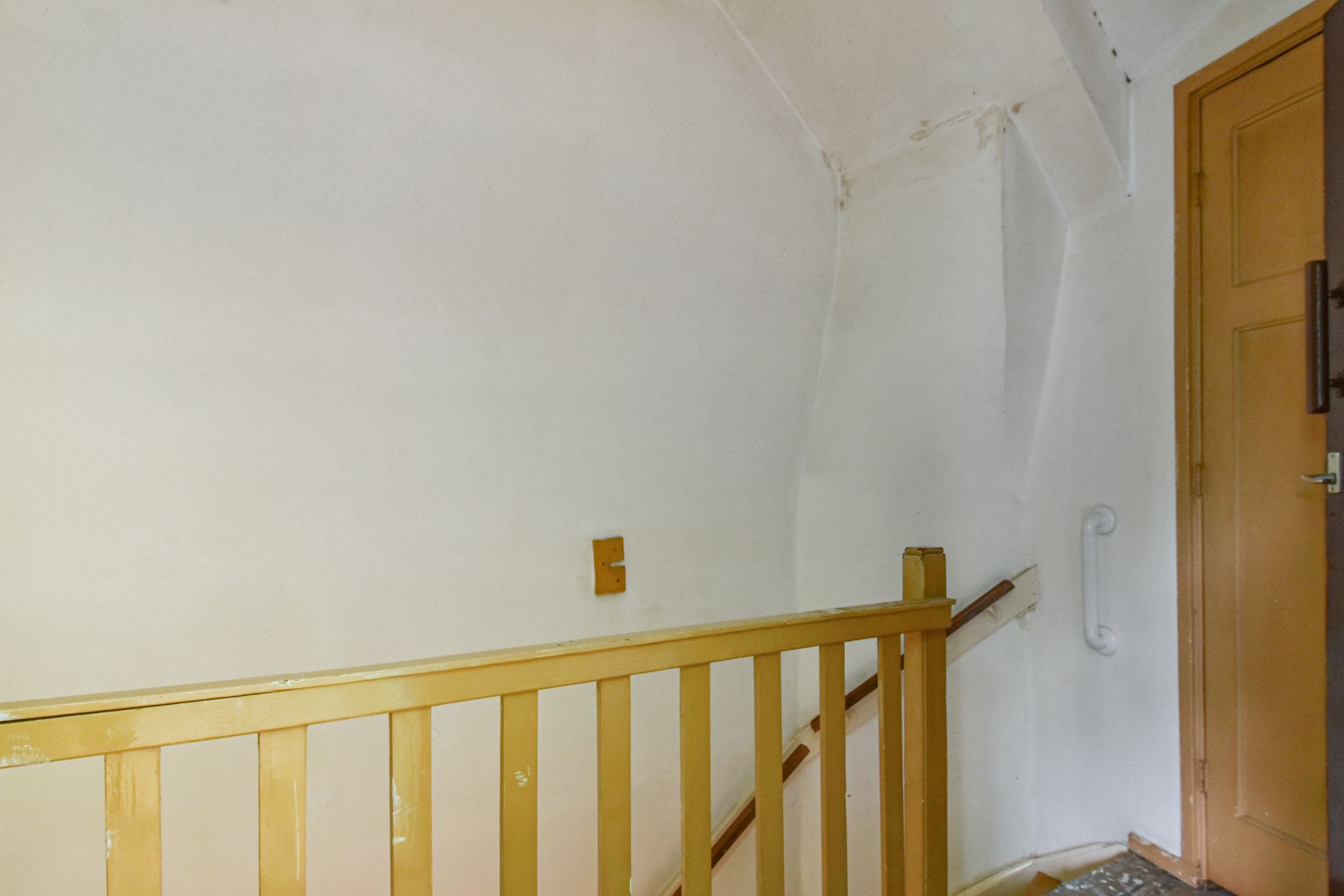 Foto 45 van Riënzistraat 9