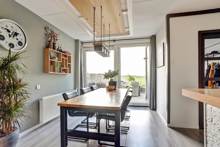 Foto 10 van De Mieden 14