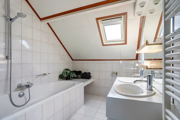 Foto 24 van De Mieden 14