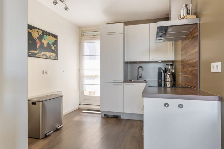 Foto 26 van Teteringsedijk 148-E17