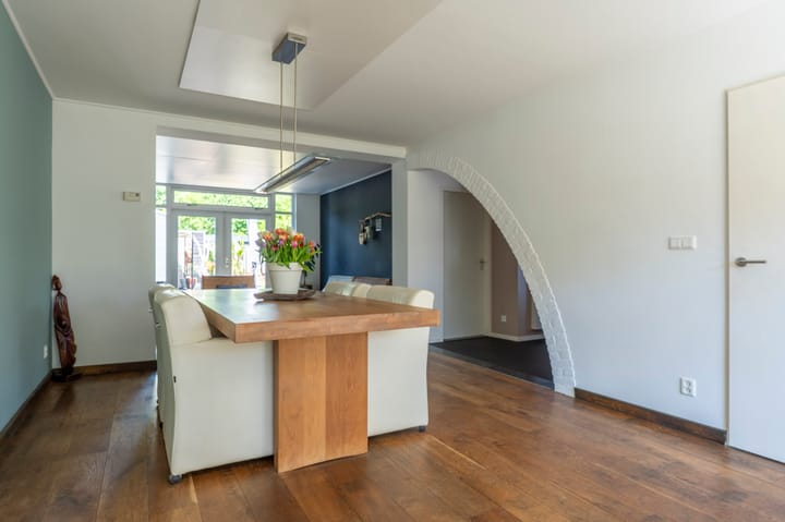 Photo 11 of Meidoornstraat 19