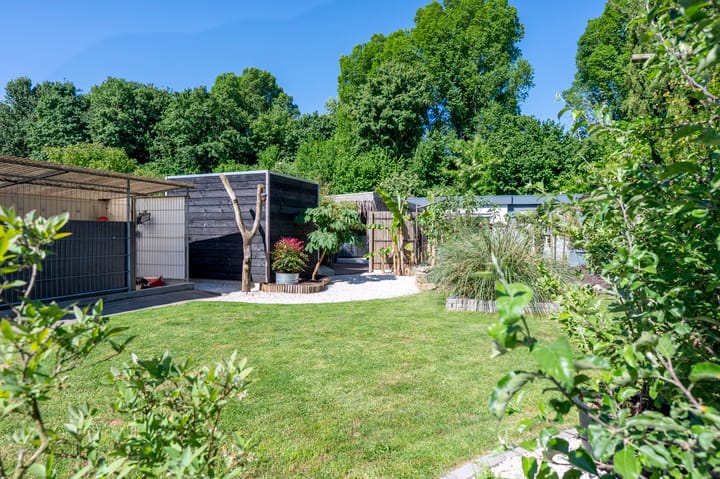 Photo 42 of Meidoornstraat 19