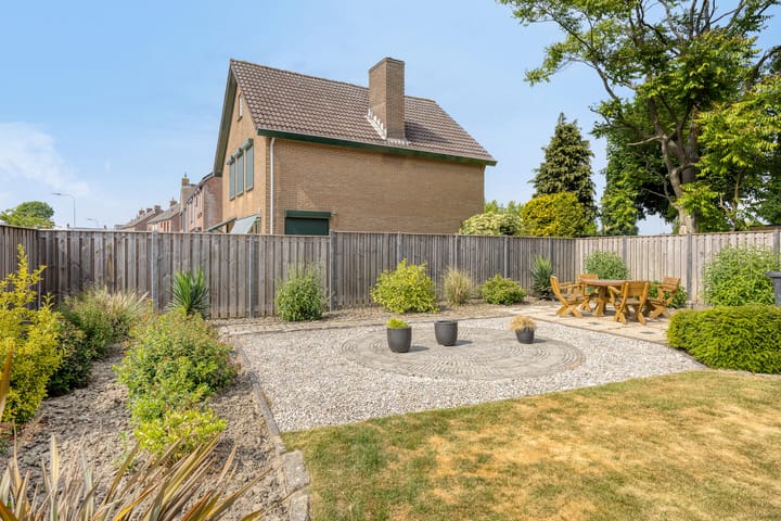 Photo 22 of Jacintastraat 14