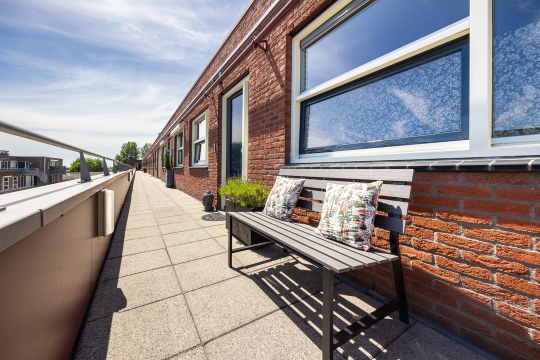 Foto 8 van Tiranastraat 78