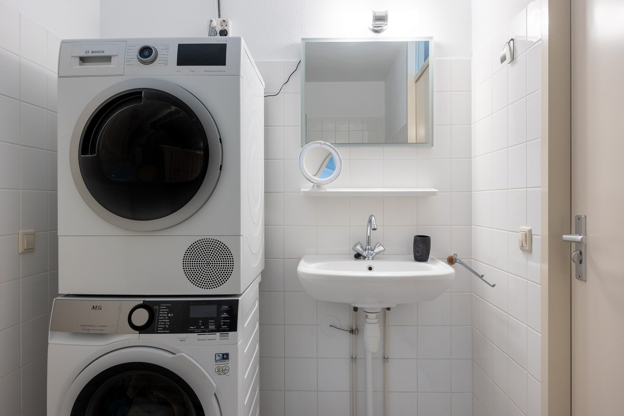 Foto 30 van Tiranastraat 78