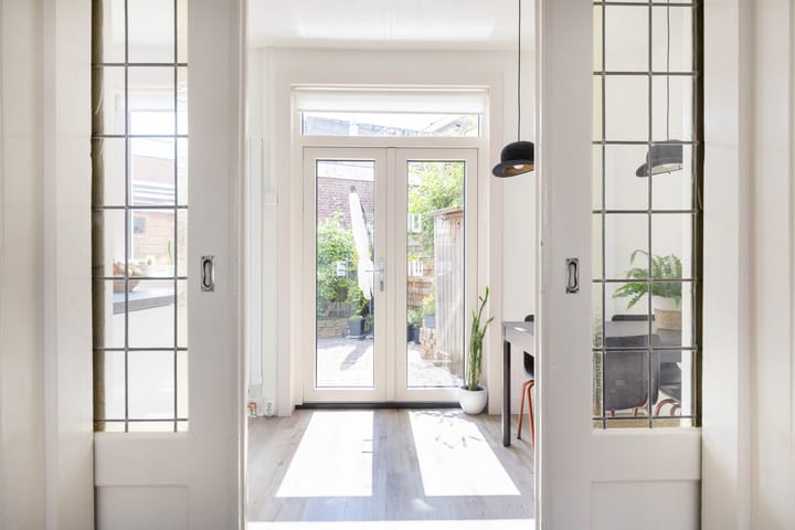 Foto 18 van Laan van Nieuw-Guinea 26