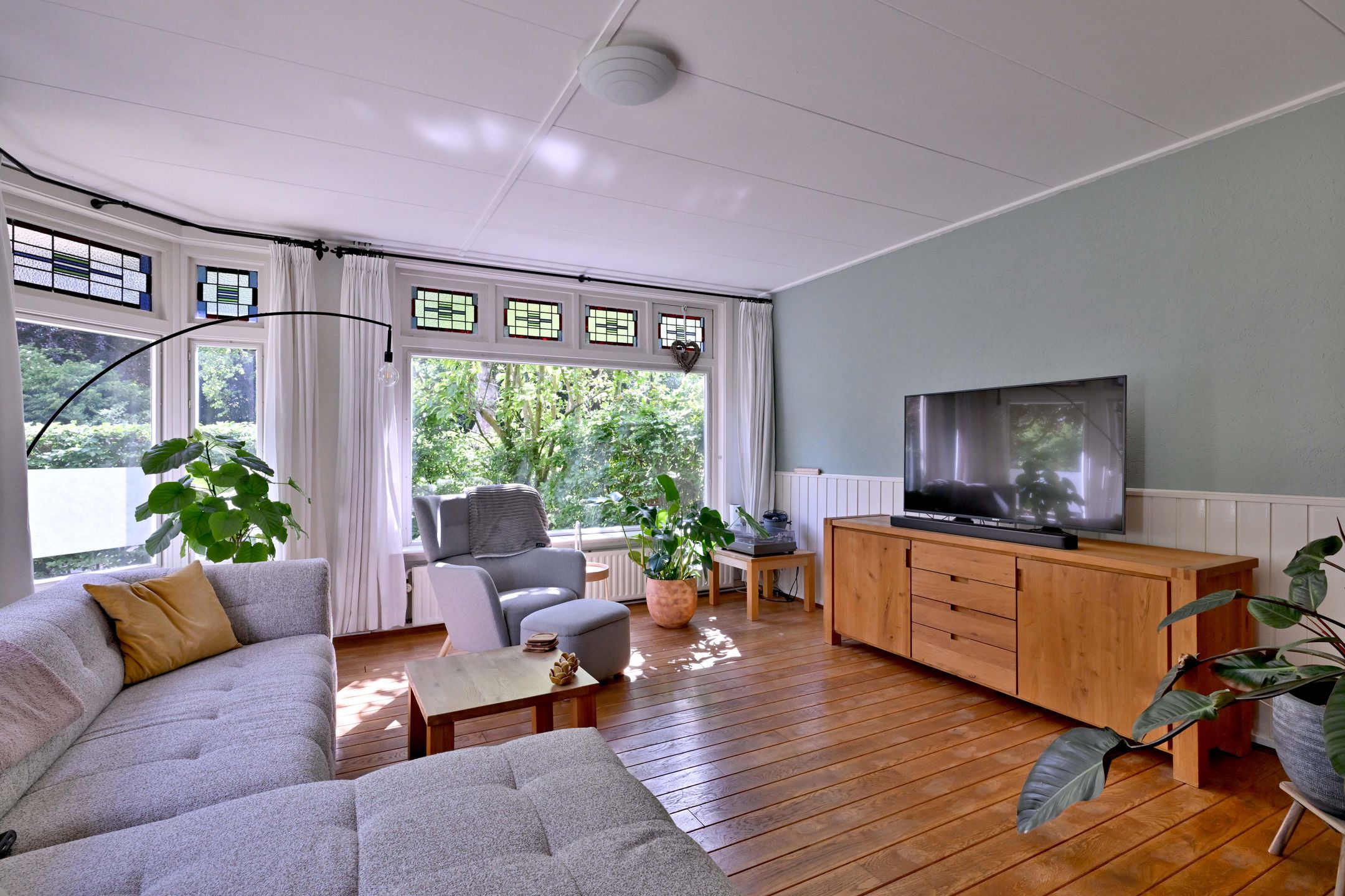 Foto 3 van Meidoornlaan 28