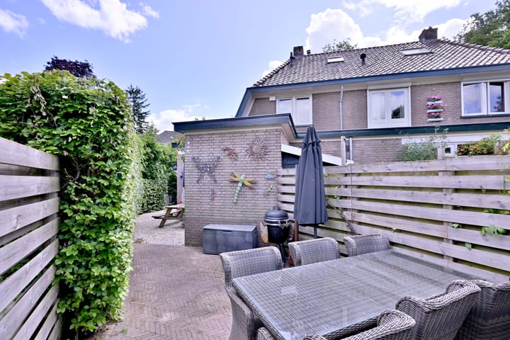 Foto 41 van Meidoornlaan 28