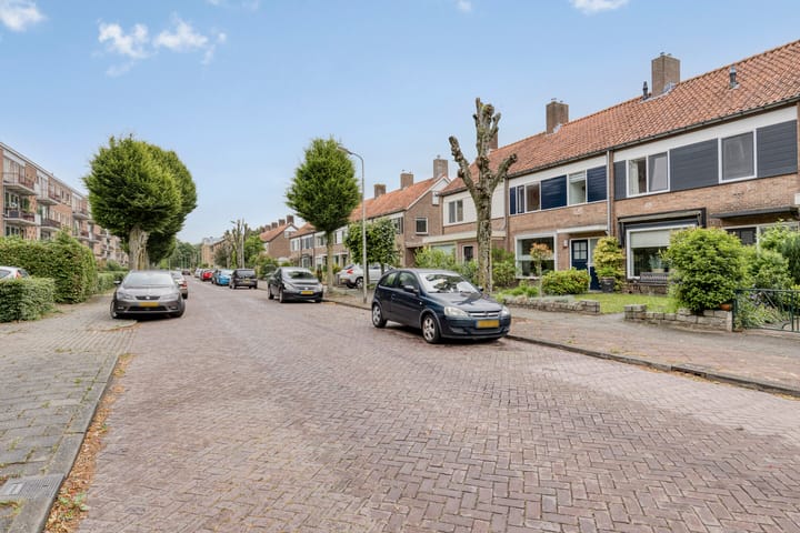 Foto 28 van Jan Luykenlaan 25