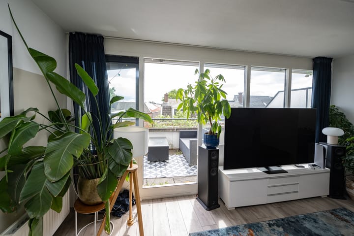 Foto 7 van Van der Laenstraat 122