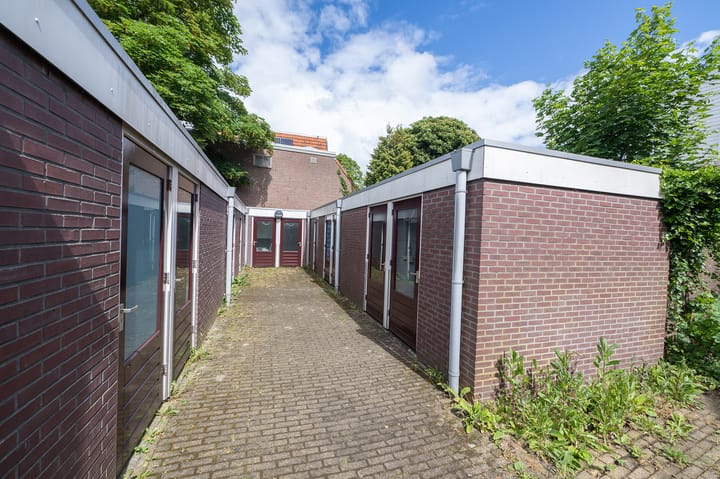 Foto 25 van Van der Laenstraat 122