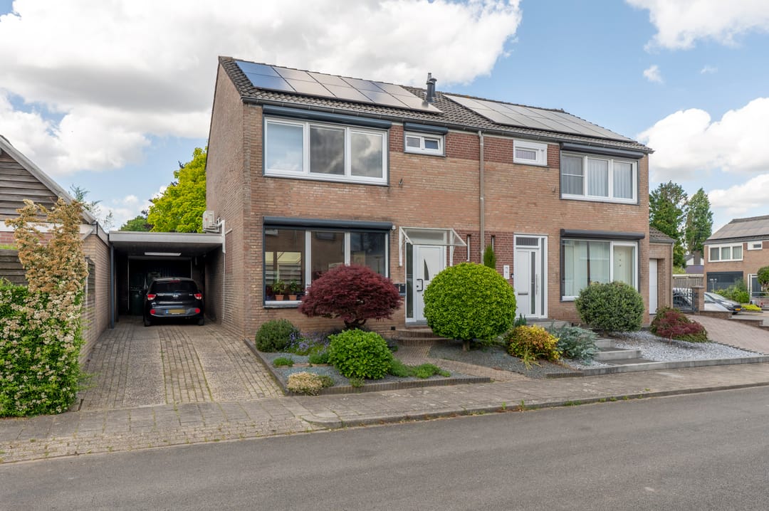 Foto 2 van Burg. Bogmanstraat 1