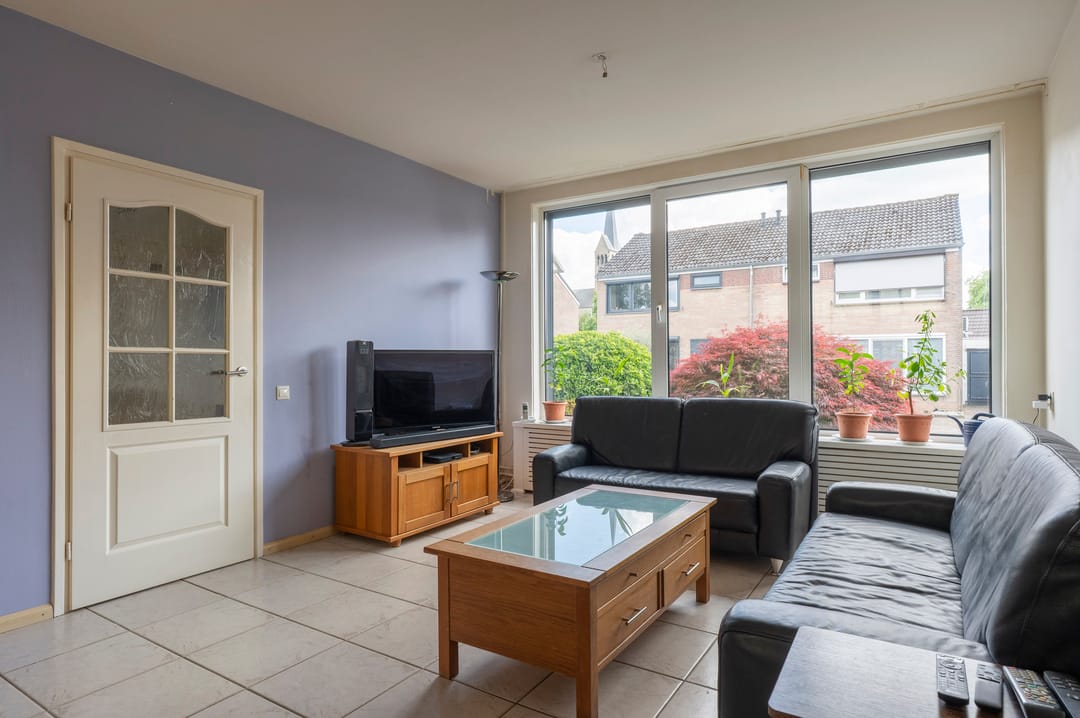 Foto 8 van Burg. Bogmanstraat 1