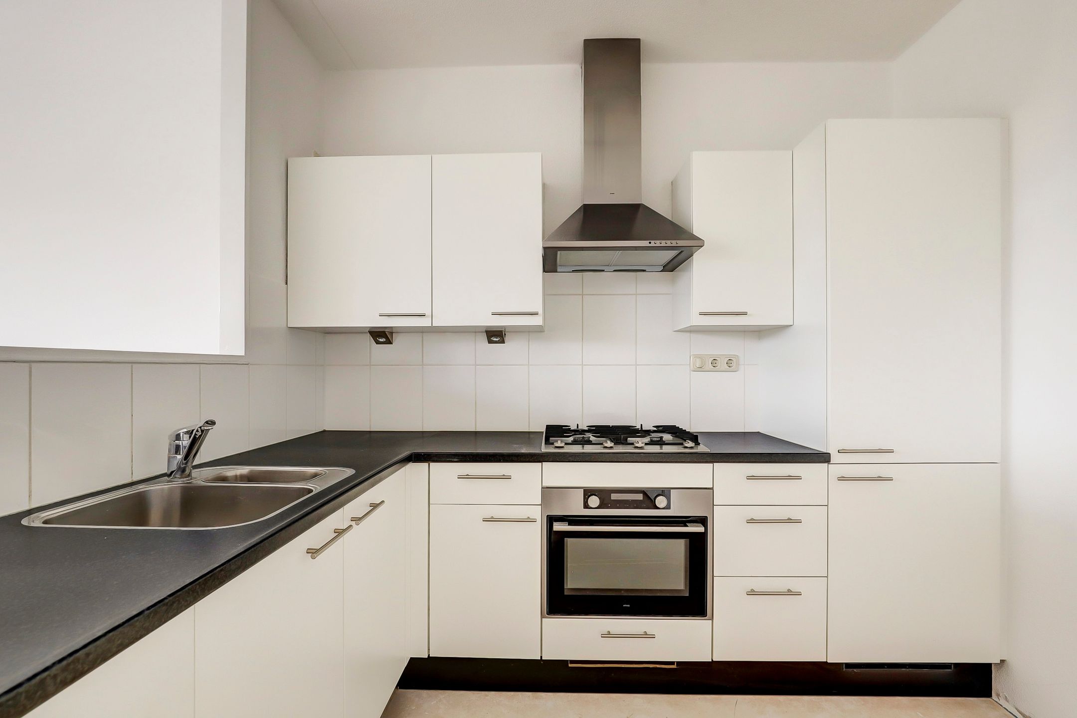 Foto 9 van Gouden Leeuwplein 82