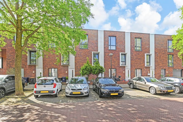 Foto 1 van Bogotástraat 39