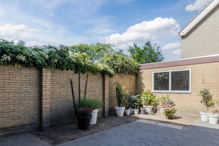 Foto 31 van Schoolstraat 42