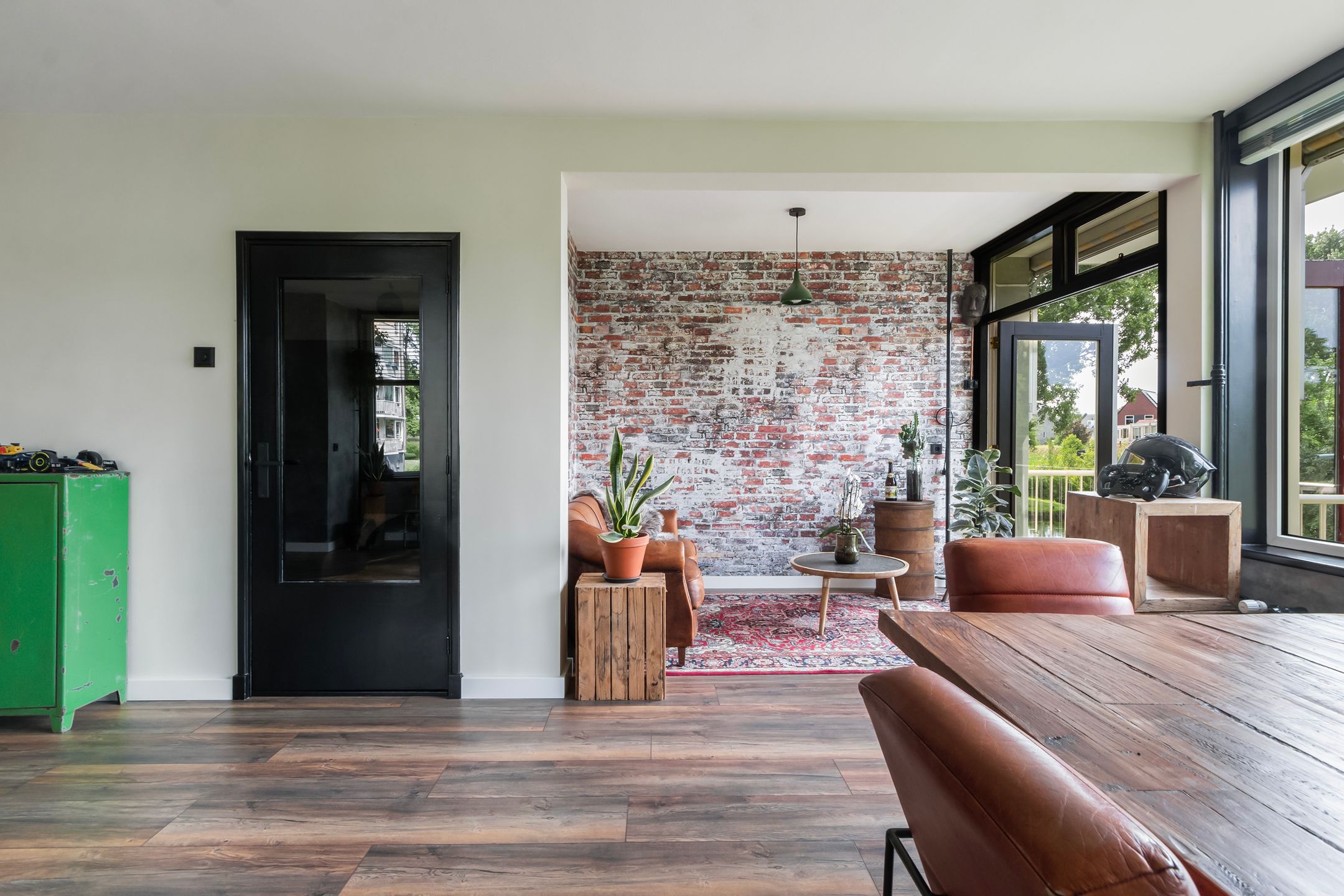 Photo 15 of Domela Nieuwenhuisweg 200