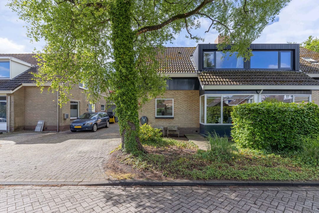 Foto 8 van Suderom 10