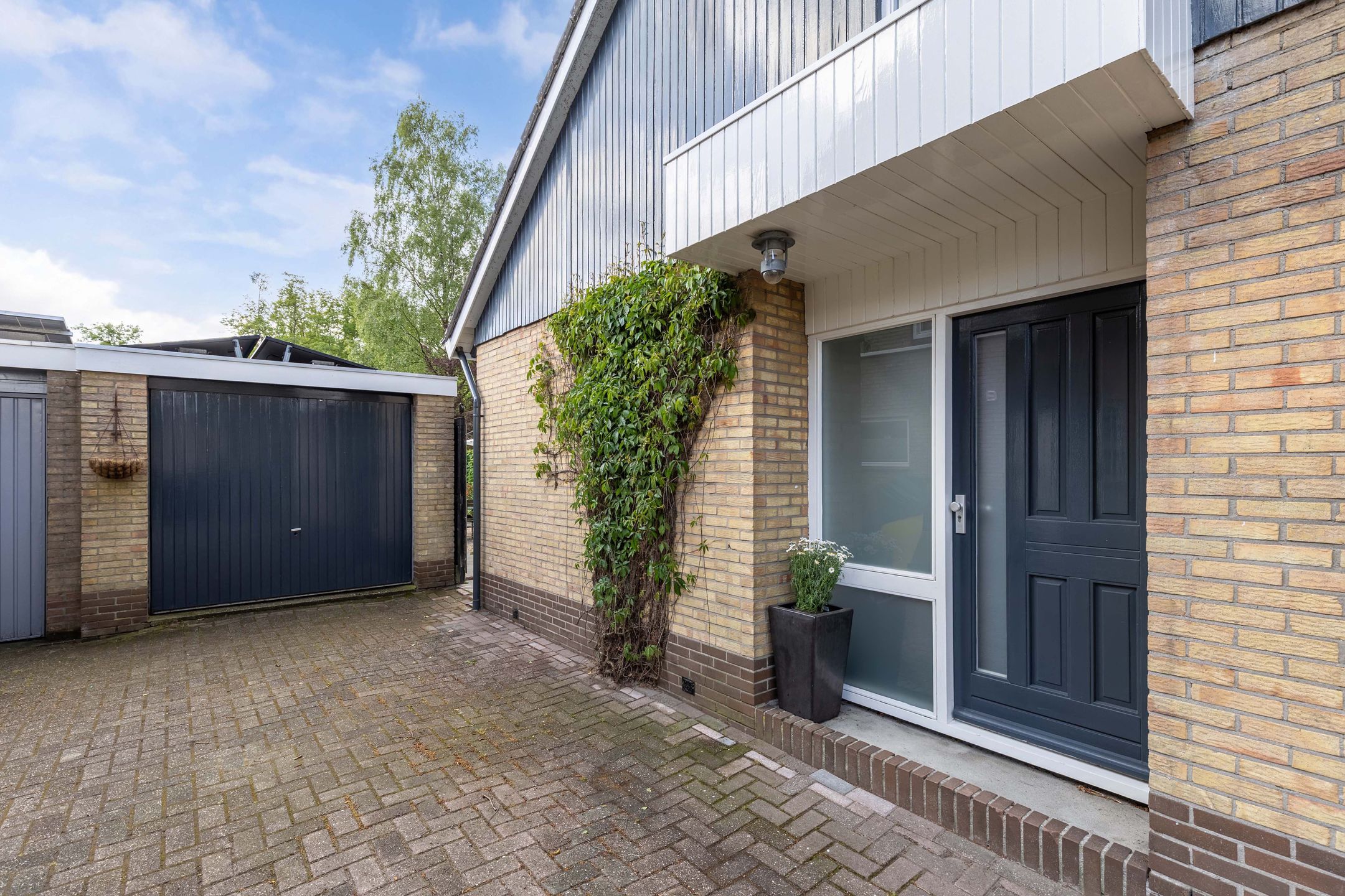 Foto 9 van Suderom 10