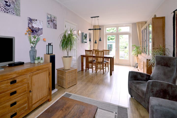 Photo 7 of Jacobus Reviusstraat 19