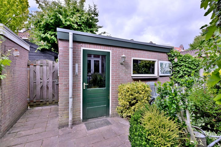 Photo 14 of Jacobus Reviusstraat 19