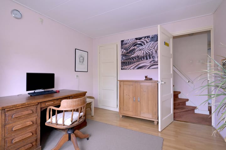 Photo 20 of Jacobus Reviusstraat 19