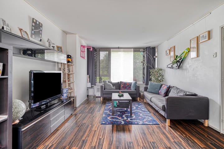 Photo 6 of Van Langendonckstraat 100