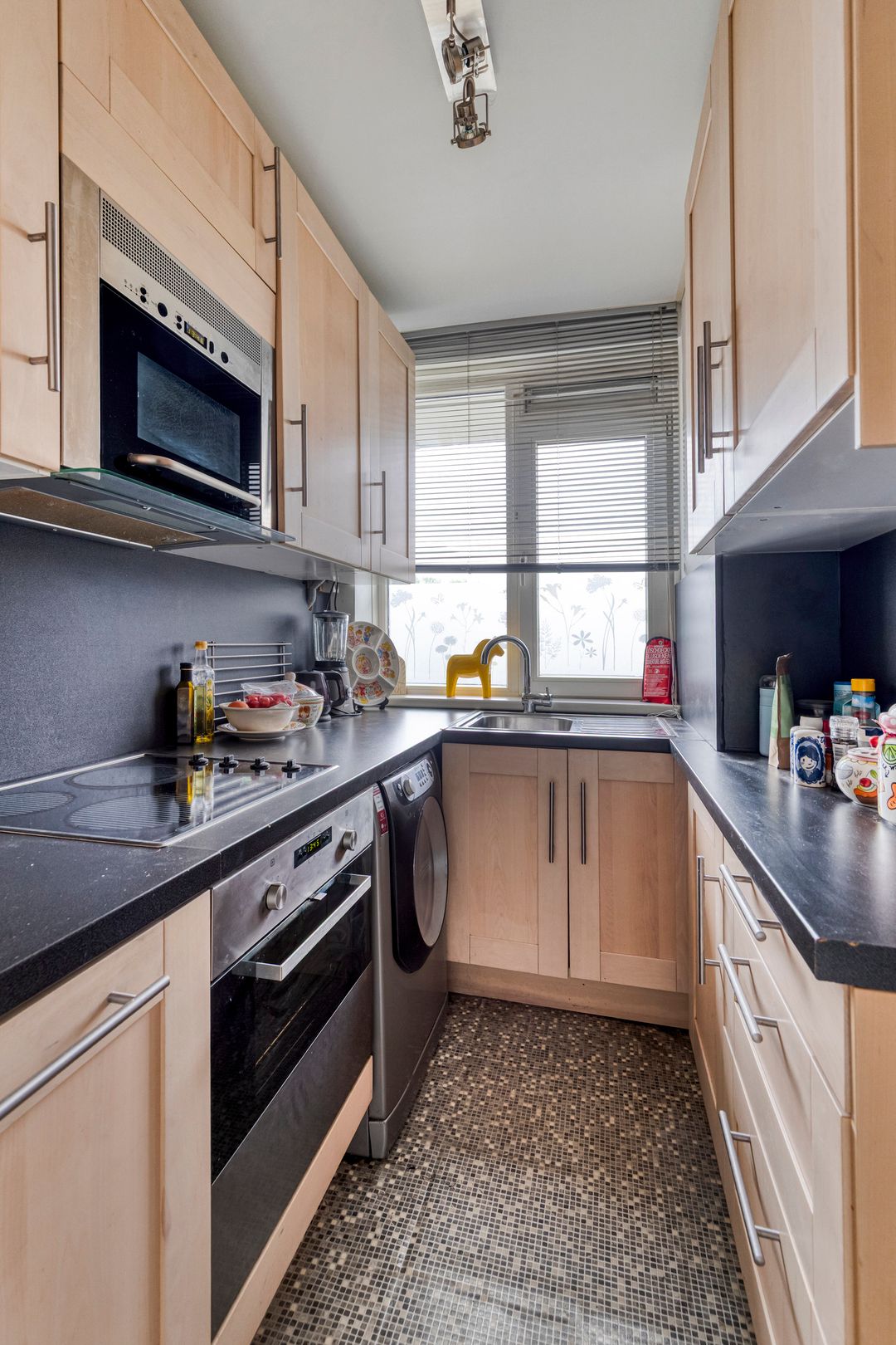 Foto 8 van Van Langendonckstraat 100