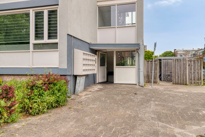 Photo 20 of Van Langendonckstraat 100